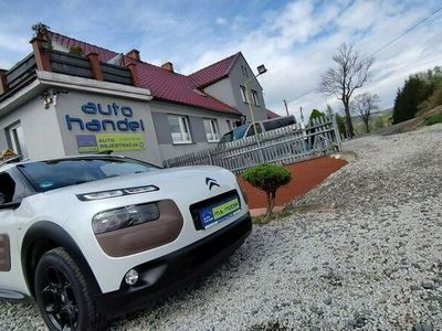 używany Citroën C4 Cactus 1.2dm 82KM 2015r. 73 451km