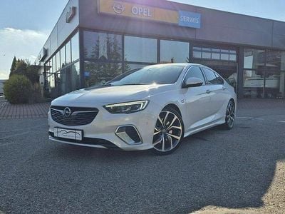 Używany Opel Insignia 260 KM (191 kW) 2018 Biały Hatchback
