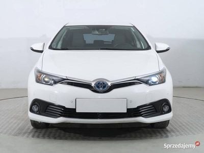 Toyota Auris Hybrid
