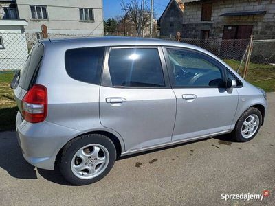 używany Honda Jazz 2006R Benzyna 1.2 16V 78KM Z NIEMIEC