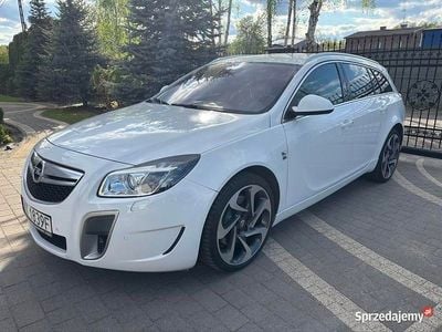 Biały Używany 2013 Opel Insignia OPC Kombi | 29 990 zł (Dobra cena)