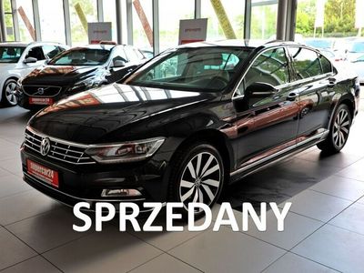 używany VW Passat sedan (limuzyna)