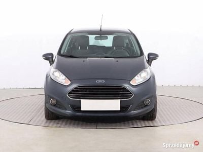 Używany Ford Fiesta 2013 Szary Hatchback