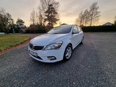 używany Kia Ceed Cee'd I Z sekwencyjnym gazem waznym do 2035r doinwestowana polift