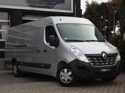 Używany Renault Master 2018 Srebrny (jasnoszary) Van
