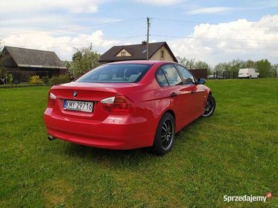 używany BMW 318 e90 318i 2.0 benzyna 129 KM e90 i 2.0 benzyna 129 KM