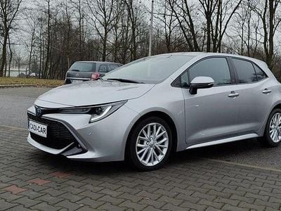 Srebrny (metalik) Używany 2023 Toyota Corolla Hatchback | 74 900 zł (Dobra cena)