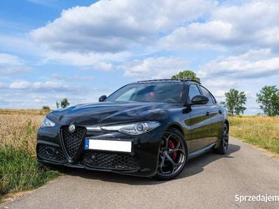 Czarny Używany 2021 Alfa Romeo Giulia Ti Sedan/Limuzyna | 119 000 zł
