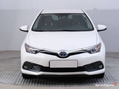 używany Toyota Auris Hybrid 