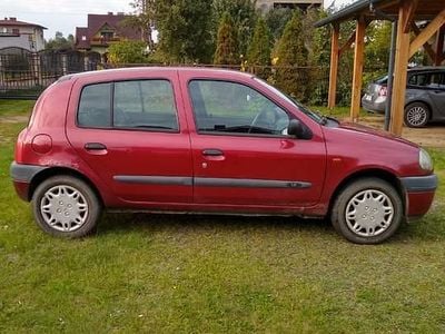 Bordowy Używany 1999 Renault Clio II Hatchback | 1700 zł