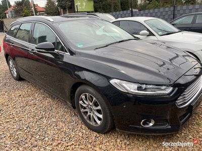 używany Ford Mondeo titanium 2.0diesel 150 full led kamera el. Jak