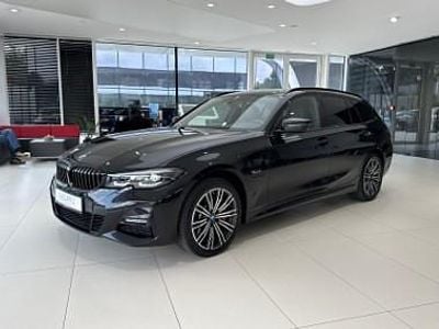 używany BMW 330e SERIA 3 xDrive M Sport e xDrive M Sport, 1 właściciel, Salon Polska, FV23%