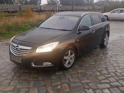 Czarny Używany 2010 Opel Insignia Kombi | 10 500 zł (Uczciwa cena)