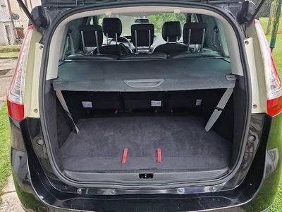 Używany Renault Grand Scénic Bose Edition 2011 Czarny Minivan