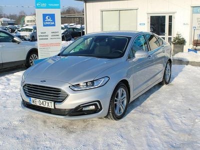 Używany Ford Mondeo 165 KM (121 kW) 2019 Srebrny (metalik) Hatchback