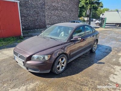 Volvo S40