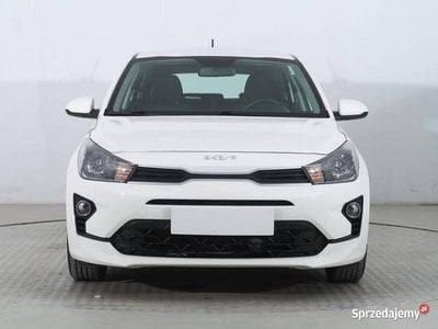 Biały Używany 2021 Kia Rio Hatchback | 49 999 zł (Uczciwa cena)