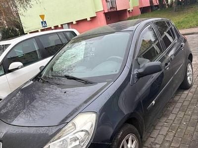 Używany Renault Clio III 2006 Grafitowy Hatchback