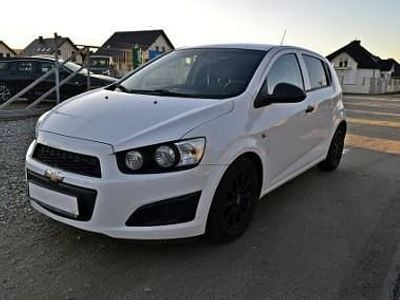 Biały Używany 2013 Chevrolet Aveo Hatchback | 14 900 zł