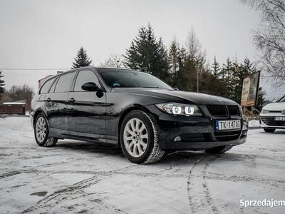 Używany BMW 330 Sport Line 2007 Czarny Kombi