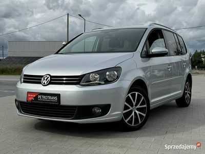 Srebrny (metalik) Używany 2011 VW Touran Minivan | 29 900 zł (Uczciwa cena)