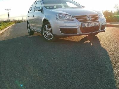 Srebrny Używany 2007 VW Golf V Kombi | 7300 zł (Uczciwa cena)