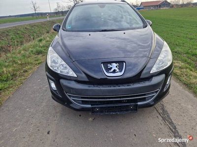 używany Peugeot 308 benzyna 1,6