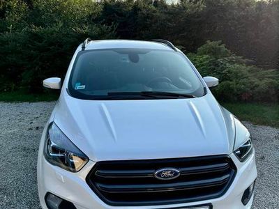 Biały Używany 2018 Ford Kuga ST-Line SUV | 80 000 zł