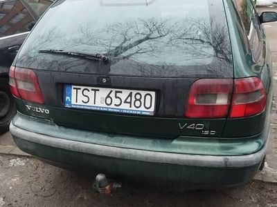 Używany Volvo V40 2000 Zielony Kombi