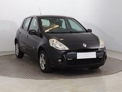 Używany Renault Clio III 103 KM (75 kW) 2011 Szary Hatchback