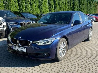 Używany BMW 320 Sport Line 164 KM (120 kW) 2016 Niebieski Sedan/Limuzyna