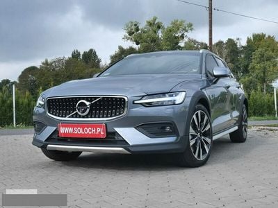 Grafitowy Używany 2020 Volvo V60 Kombi | 193 000 zł