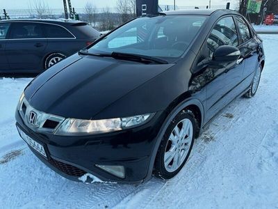 Czarny (metalik) Używany 2008 Honda Civic Hatchback | 24 300 zł (Drogi)