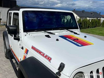 Biały Używany 2011 Jeep Wrangler SUV | 59 900 zł