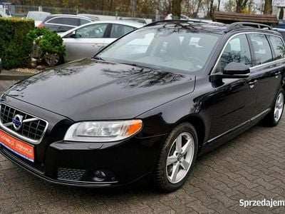 Używany Volvo V70 136 KM (100 kW) 2013 Czarny Kombi