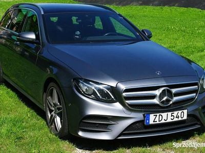 Mercedes E200
