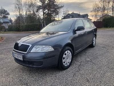Inny kolor Używany 2011 Skoda Octavia Ambiente Kombi | 17 500 zł (Dobra cena)