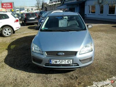 Używany Ford Focus 101 KM (74 kW) 2004 Niebieski Hatchback