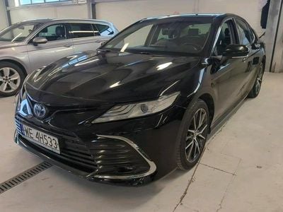 Czarny (metalik) Używany 2021 Toyota Camry Sedan/Limuzyna | 102 800 zł (Uczciwa cena)