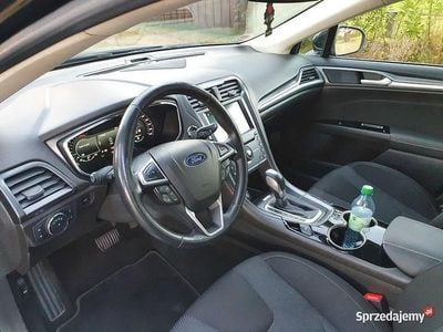 Czarny Używany 2016 Ford Mondeo Kombi | 42 999 zł (Uczciwa cena)