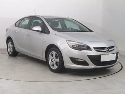 Srebrny Używany 2016 Opel Astra Sedan/Limuzyna | 25 999 zł (Dobra cena)