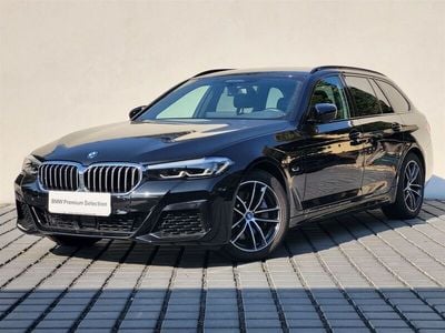 Używany BMW 530e Shadowline 292 KM (214 kW) 2022 Czarny szafir metalizowany Kombi