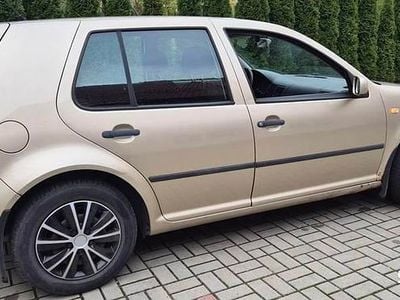 VW Golf IV