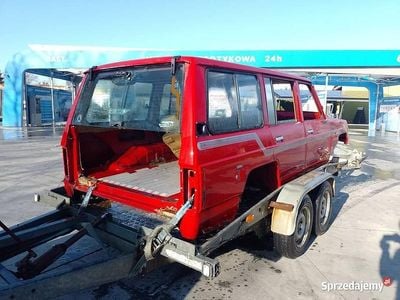 Używany Nissan Patrol 1988 Czerwony SUV