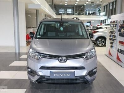 Szary Używany 2022 Toyota Proace Verso City Kombi | 129 850 zł