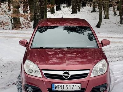 używany Opel Signum 1.8 122 KM 2006