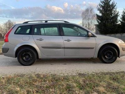 Używany Renault Mégane II 113 KM (83 kW) 2004 Beżowy Sedan/Limuzyna