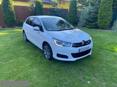Używany Citroën C4 99 KM (72 kW) 2016 Biały Sedan/Limuzyna