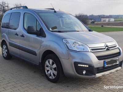 Używany 2017 Citroën Berlingo Minivan | 53 900 zł (Drogi)