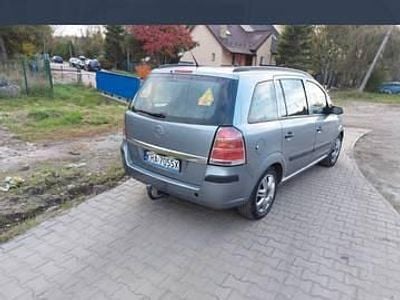 Używany 2006 Opel Zafira Minivan | 7500 zł (Dość drogi)